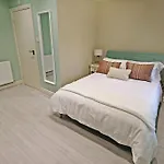 Apartman Black Pearl - *