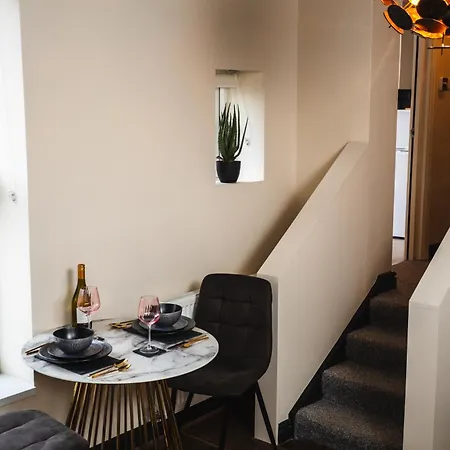 Black Pearl - * Saltburn-by-the-Sea