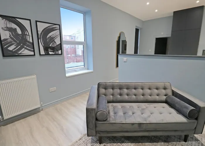 Black Pearl - Saltburn-by-the-Sea